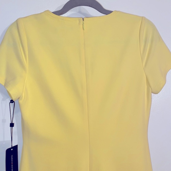 NWT: Tommy Hilfiger Soft Yellow Scuba Crepe Grommet Top Pocket Dress Size 8P - Picture 6 of 9